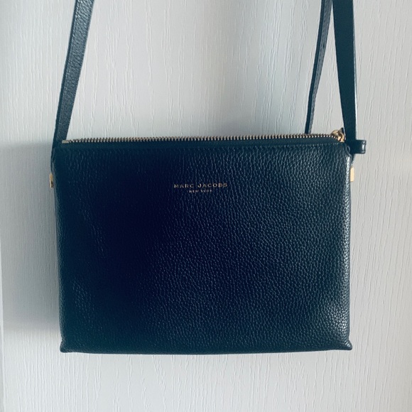 NEW Marc Jacobs Black Leather Crossbody Purse bag - Picture 3 of 8